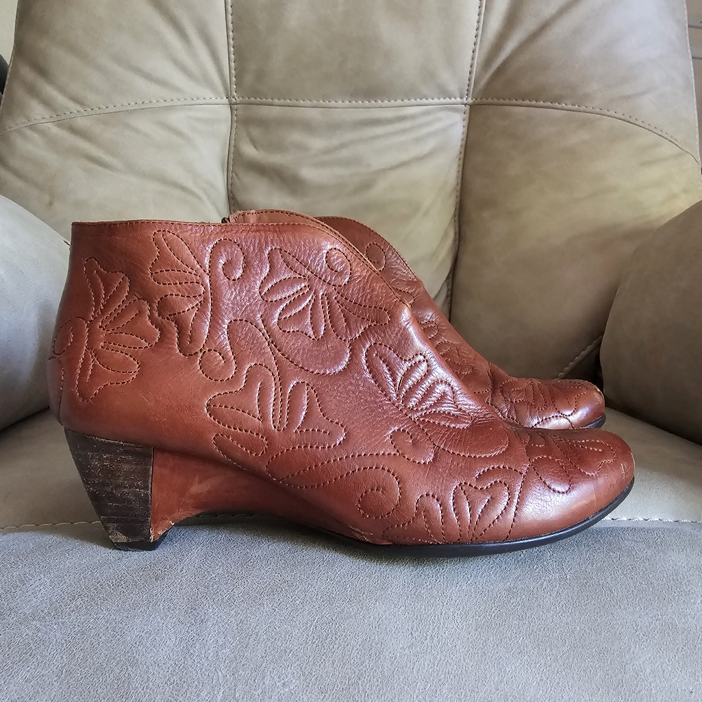 Pikolinos Brown Leather Floral Embrodery Ankle Boots Size Eu 40 Us 9.5